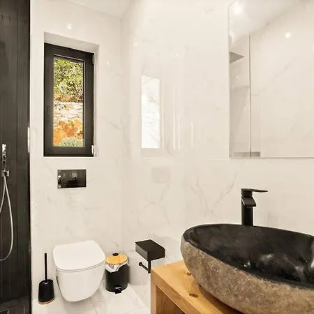 Villa Luxury Avaia With Amazing View *