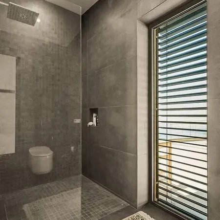 Villa Luxury Avaia With Amazing View *