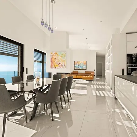 Luxury Avaia With Amazing View Pirgos (Mani)