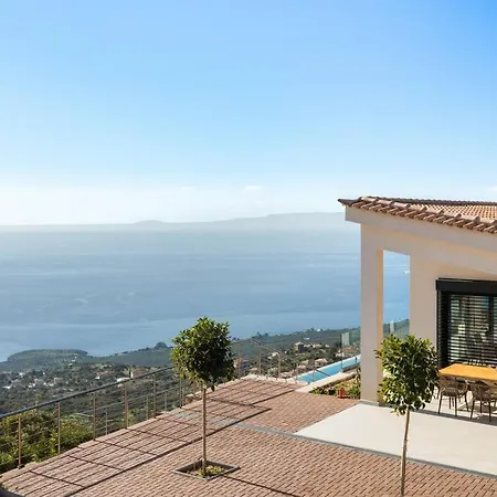 Luxury Avaia With Amazing View *